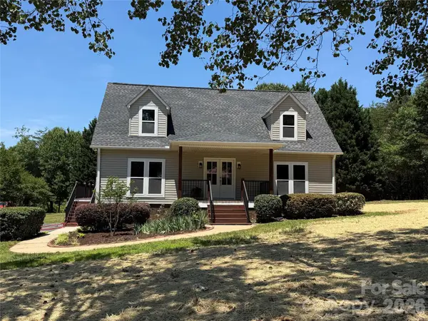 7553 Katherine Drive, Denver, NC 28037