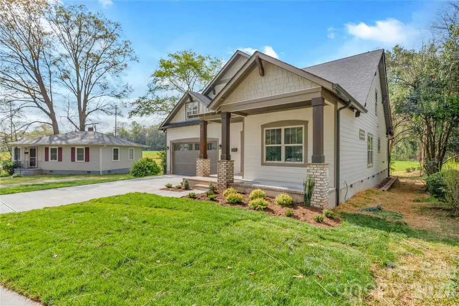 740 Seldon Drive, Charlotte, NC 28216 - #2