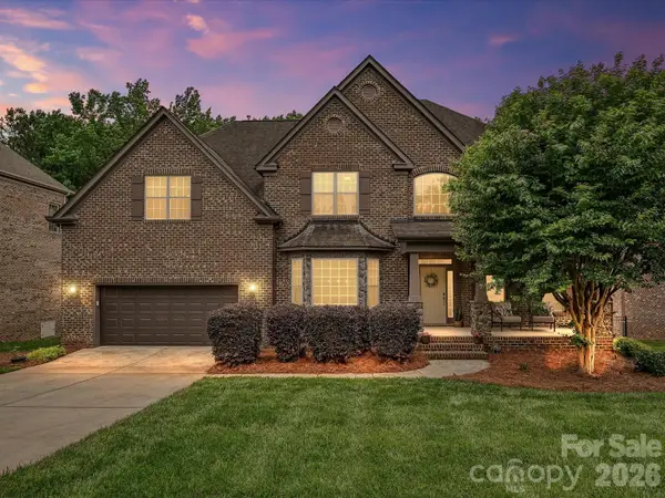 9643 Hampton Oaks Lane, Charlotte, NC 28270