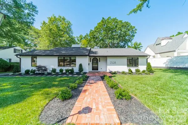 2528 Providence Road, Charlotte, NC 28211