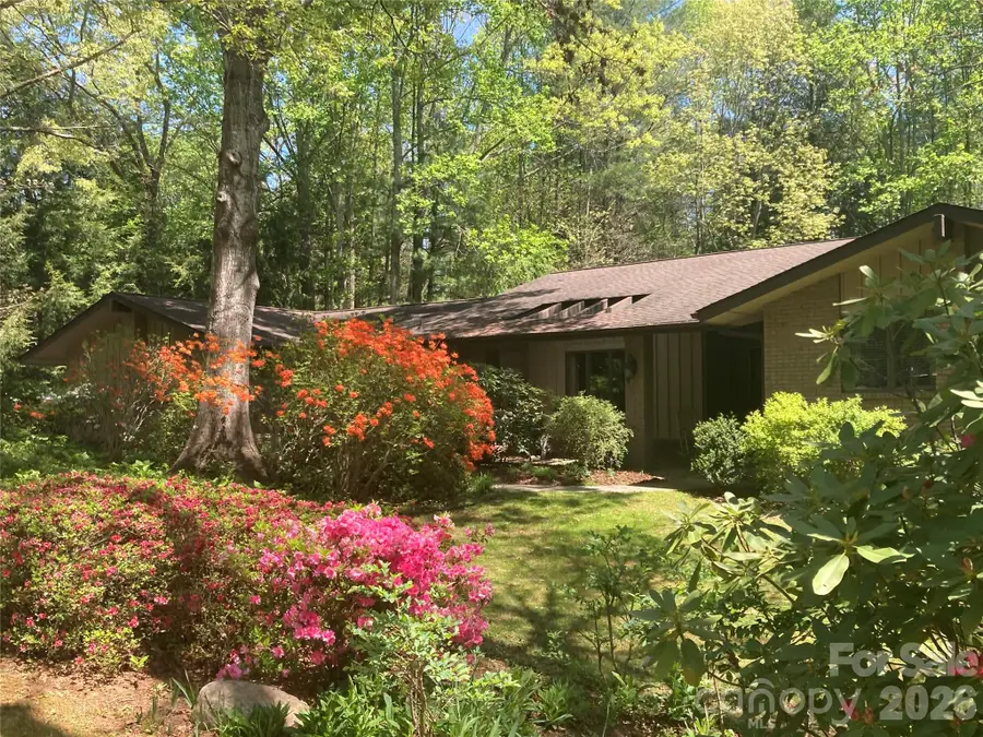 115 Woodhaven Drive, Hendersonville, NC 28739 - #2