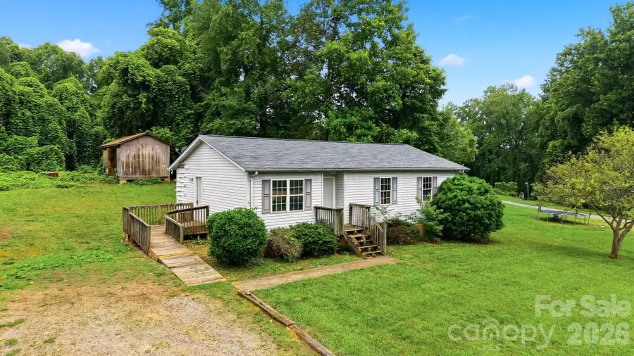 2130 Haven Circle Se, Lenoir, NC 28645 - #2