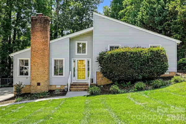 7944 Pawtuckett Road, Charlotte, NC 28214