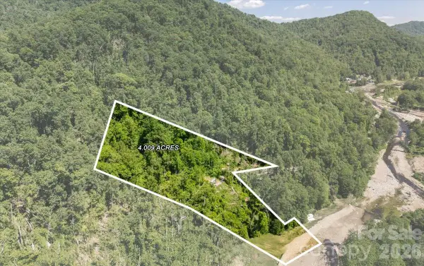 1458 Riverview Road #1, Burnsville, NC 28714