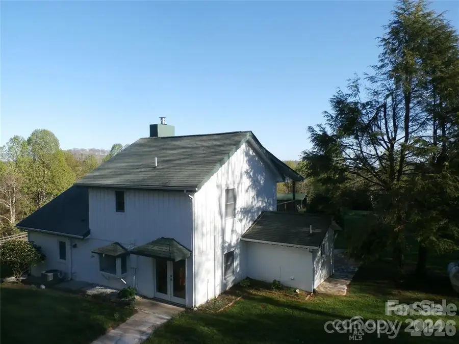 288 Firetower Road, Spruce Pine, NC 28777 - #2