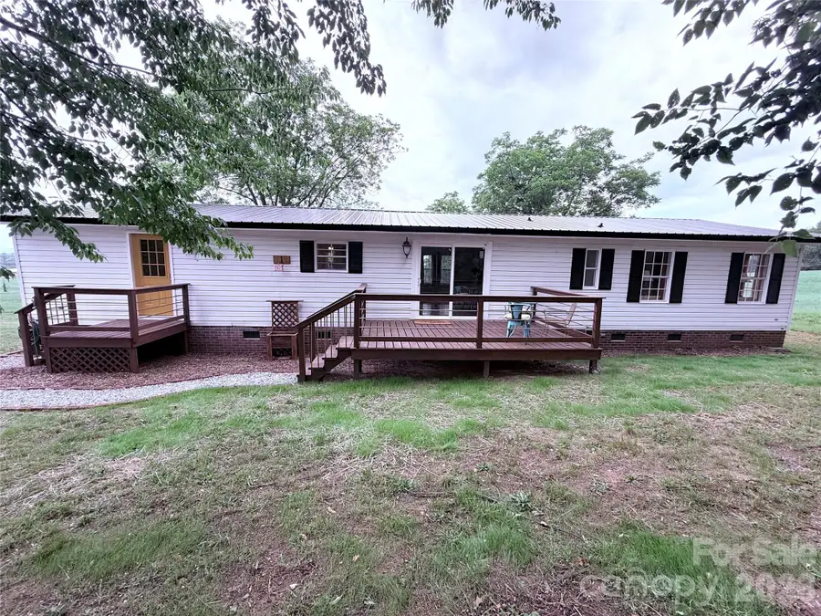 33 Honeysuckle Lane, Taylorsville, NC 28682 - #3