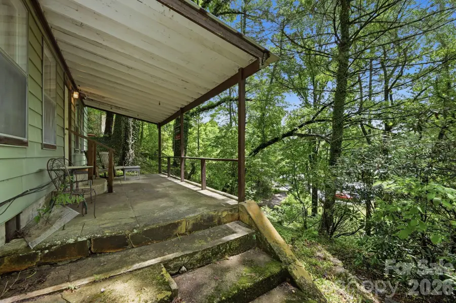 71 Warrior Road, Newland, NC 28657 - #3