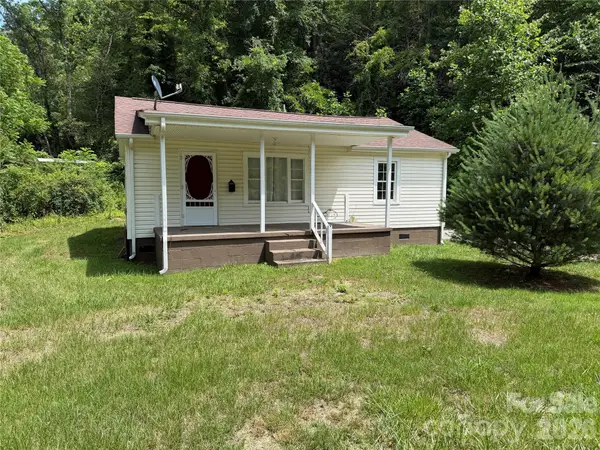 21 Old Post Office Drive, Marion, NC 28752