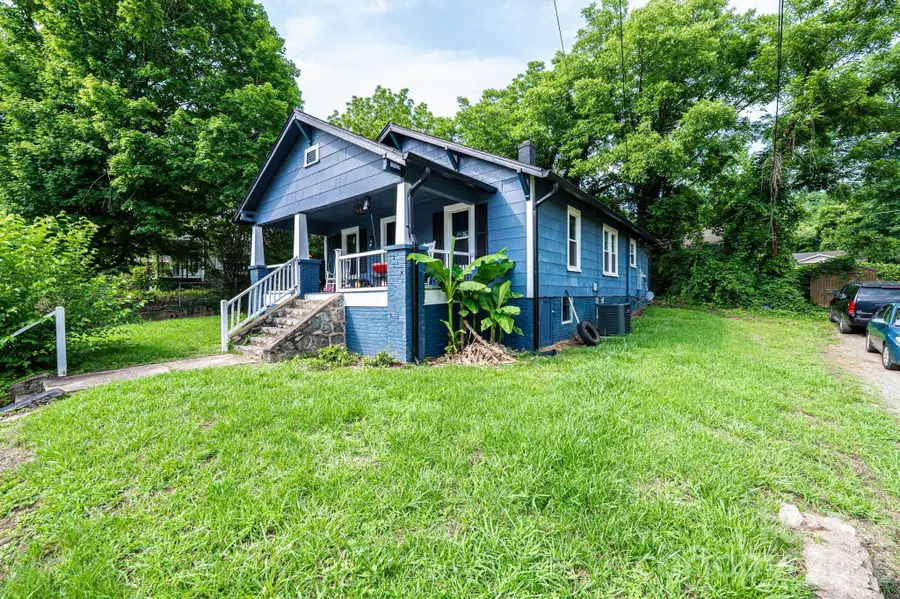 224 Broadway Street Nw, Lenoir, NC 28645 - #2