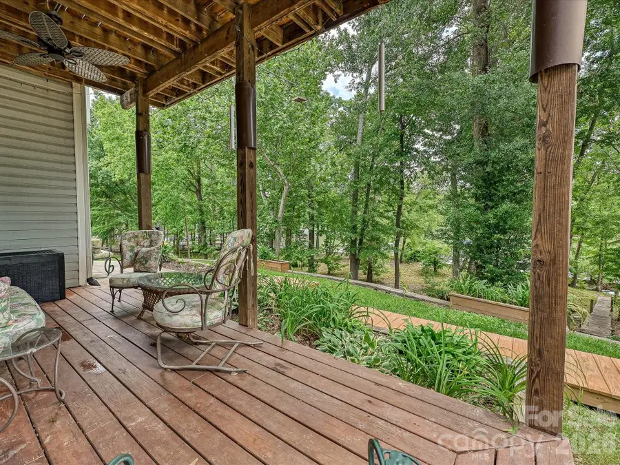 152 Lighthouse Road, Mount Holly, NC 28120 - #3