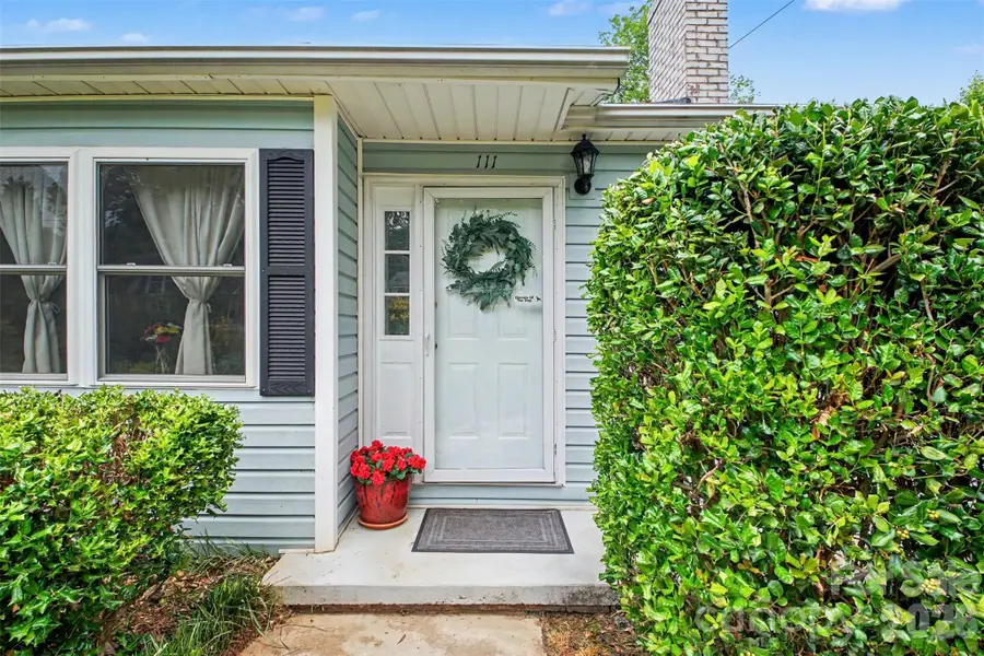 111 Cove Avenue, Mount Holly, NC 28120 - #3