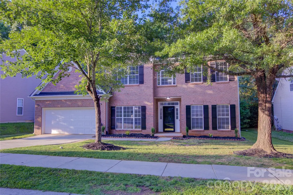 520 Grantham Lane, Charlotte, NC 28262 - #1