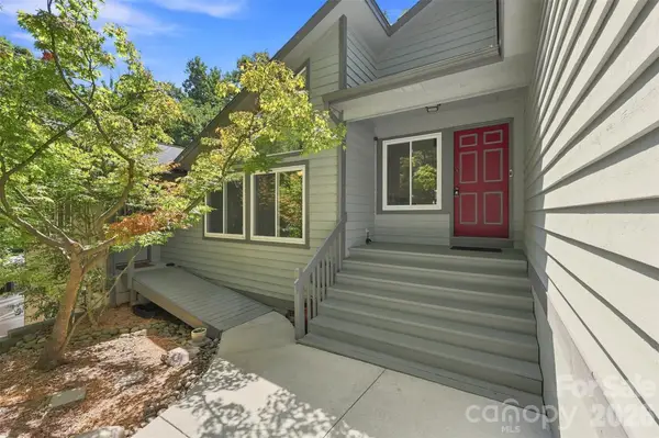 14301 Harbor Estate Road, Charlotte, NC 28278