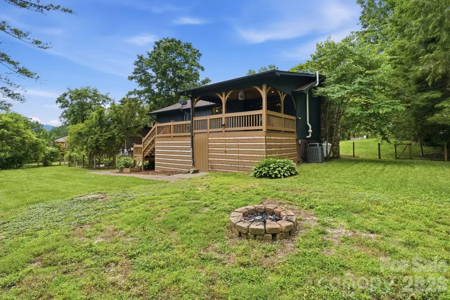 337 Woody Lane, Asheville, NC 28804 - #3