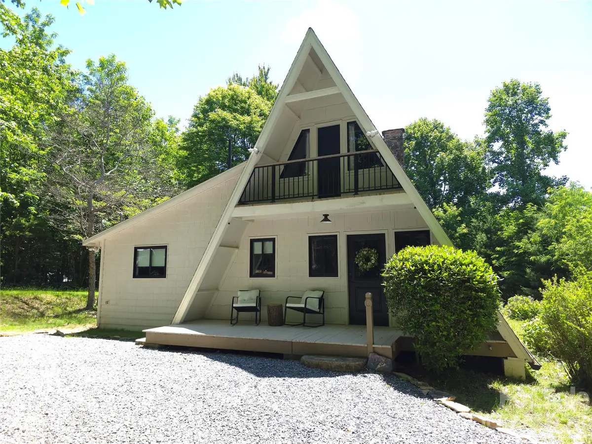 826 Shumont Road, Black Mountain, NC 28711 - #1