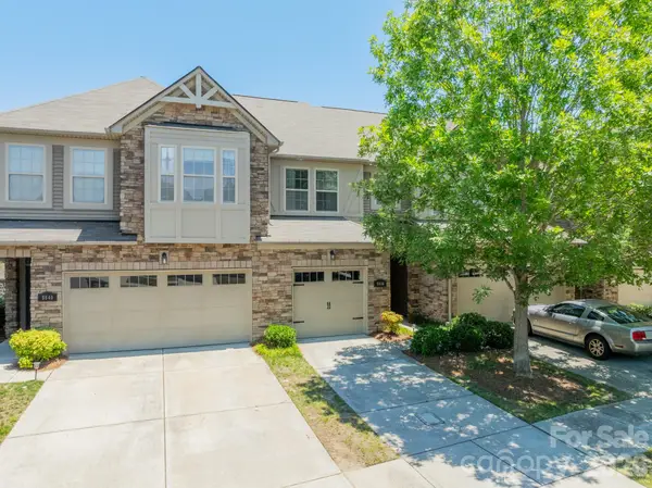 5636 Stonewells Drive, Charlotte, NC 28278
