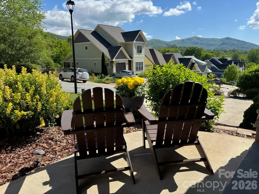 39 Tudor Way, Black Mountain, NC 28711 - #3