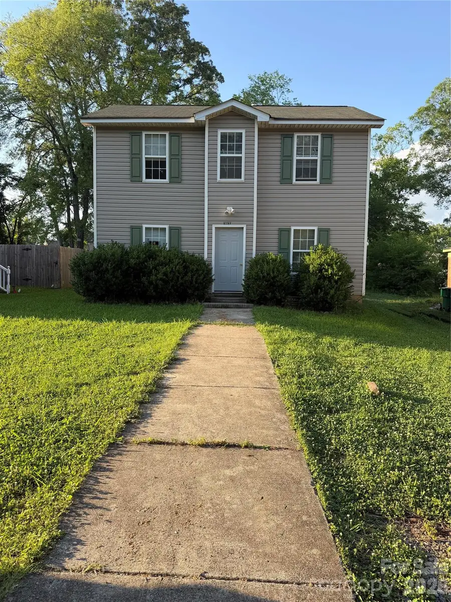 3128 Seymour Drive, Charlotte, NC 28208 - #2