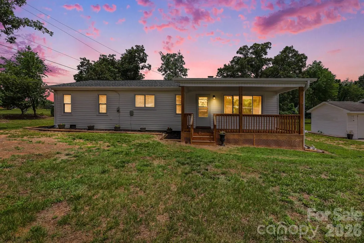 2724 Union Cross Church Road, Yadkinville, NC 27055 - #1
