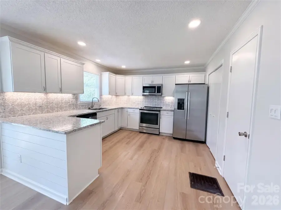 609 Ginger Drive, Kings Mountain, NC 28086 - #2