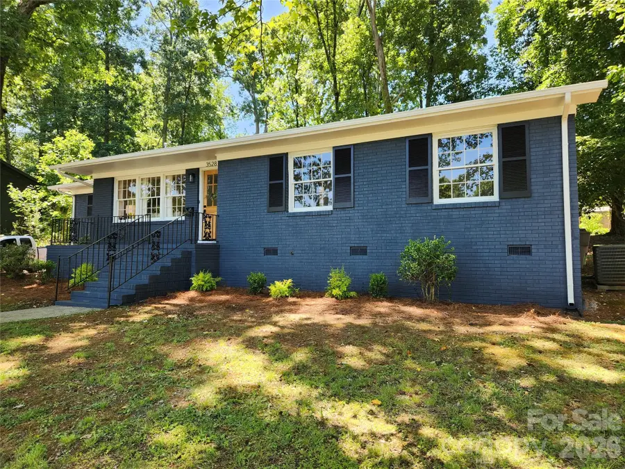 3528 Enfield Road, Charlotte, NC 28205 - #3