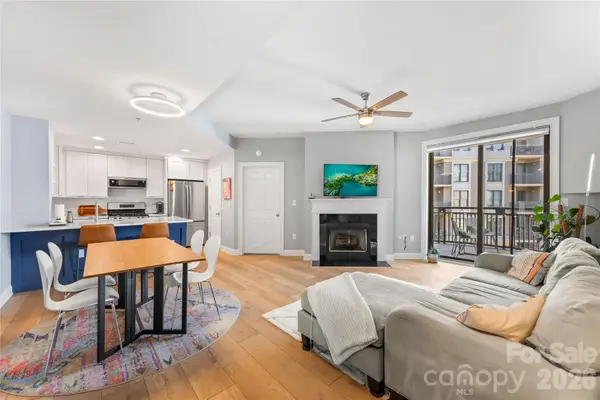 718 W Trade Street #603, Charlotte, NC 28202
