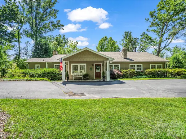 52 Forest Road, Asheville, NC 28803