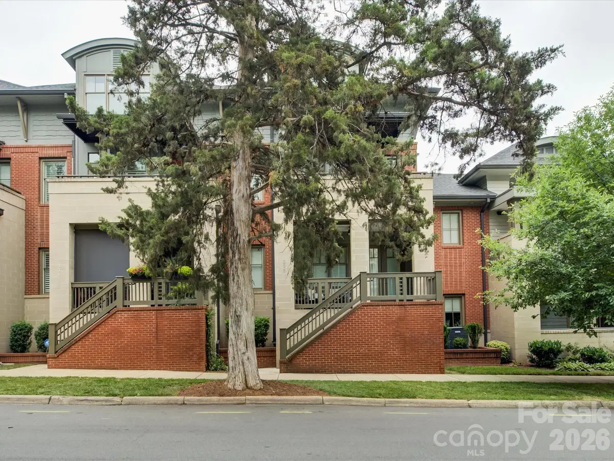 335 E Tremont Avenue, Charlotte, NC 28203 - #1
