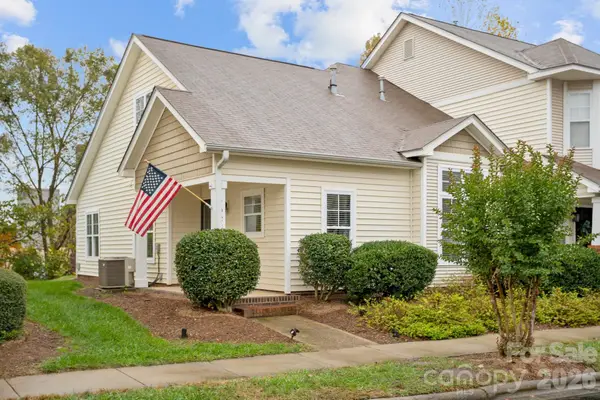 7926 Camden Hollow Road, Huntersville, NC 28078