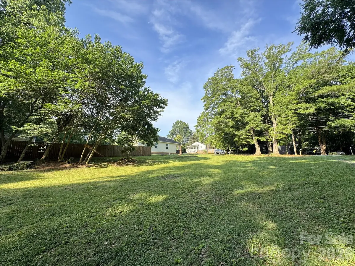 3035 Ross Avenue, Charlotte, NC 28208 - #1