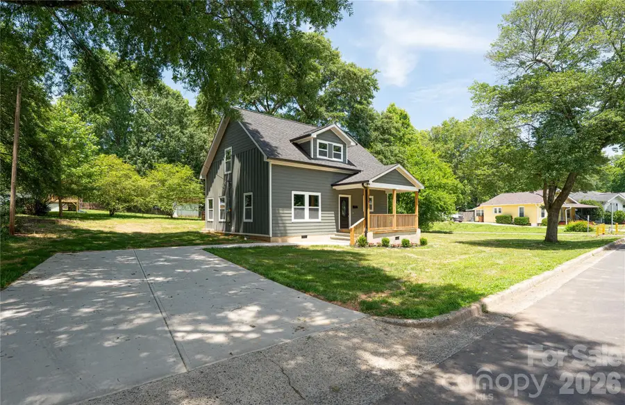 209 East Dixon Street, Lincolnton, NC 28092 - #2