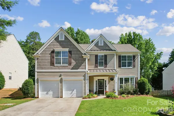 9713 Chanson Place, Matthews, NC 28105