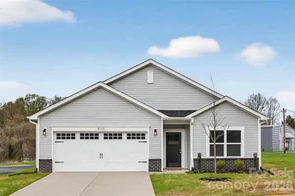 5014 Forestmont Drive, Matthews, NC 28105
