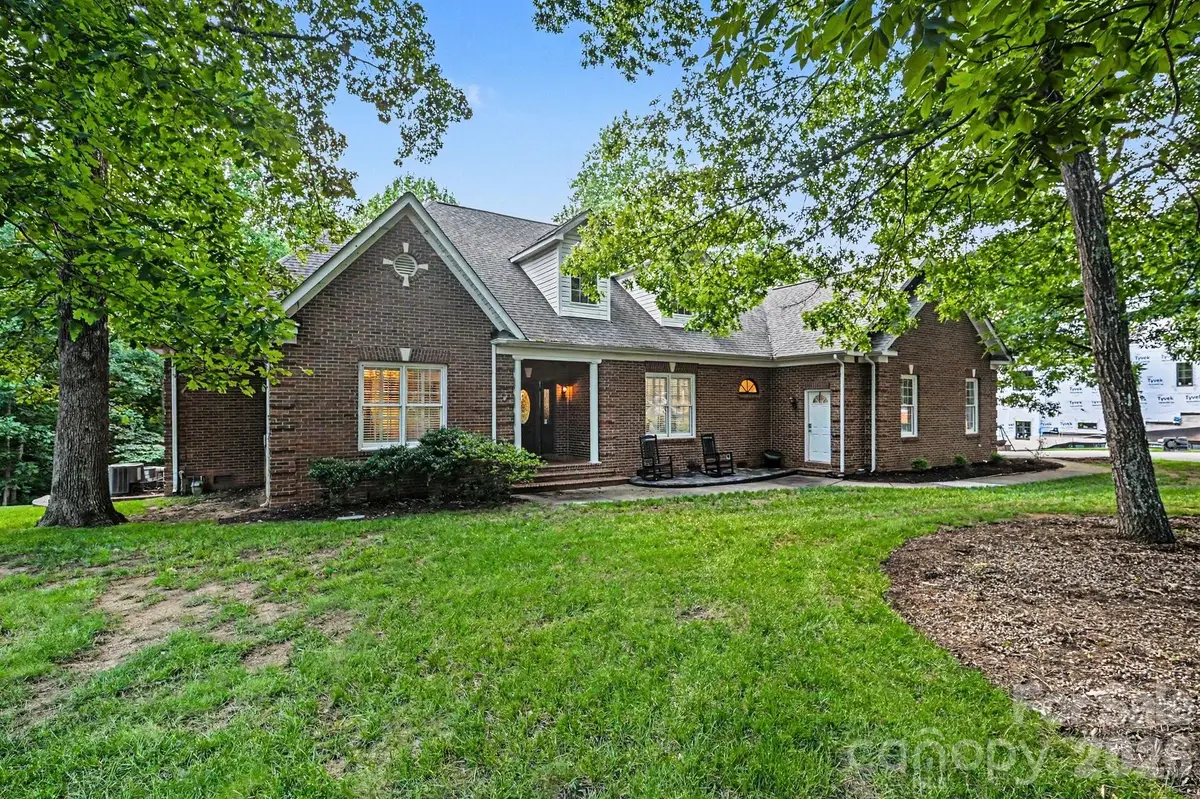 4016 Ancestry Circle, Weddington, NC 28104 - #1