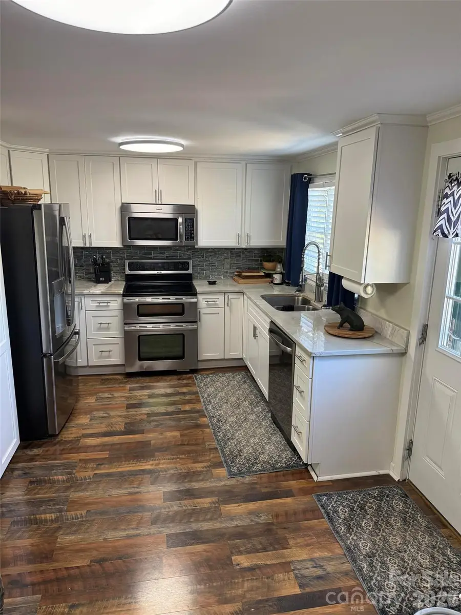 102 Phillips Road, Spruce Pine, NC 28777 - #3