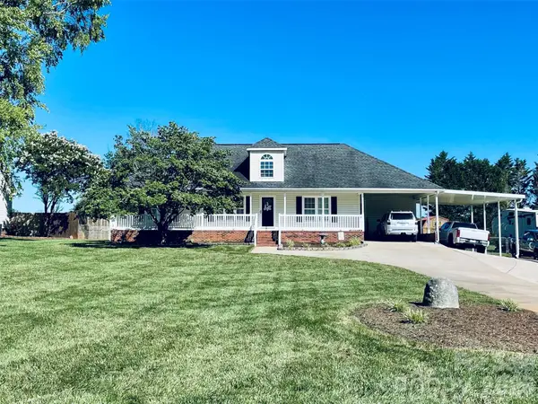 131 Landing Court, Bessemer City, NC 28016