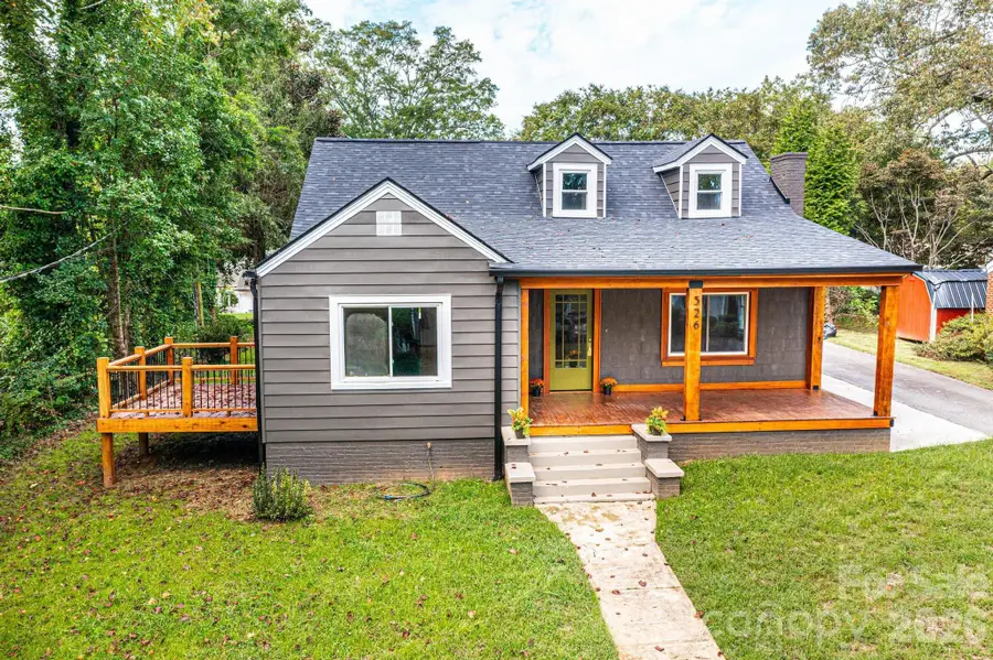 526 Kentwood Street Sw, Lenoir, NC 28645 - #2