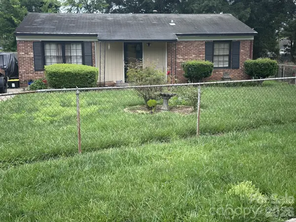3512 Otwell Court, Charlotte, NC 28216