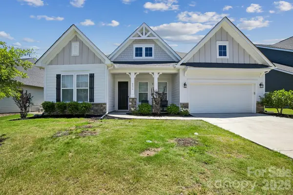 8096 Woodline Lane, Denver, NC 28037