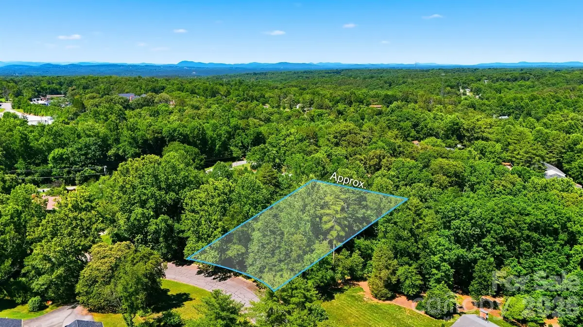 706 Garrou Avenue Se, Valdese, NC 28690 - #1
