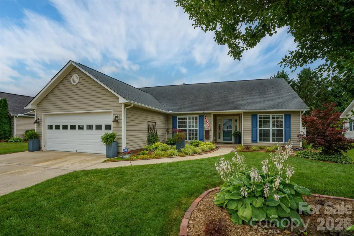31 Misty Valley Road, Fletcher, NC 28732 - #1
