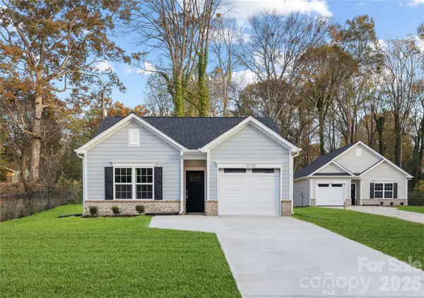 1500 Hollyleaf Avenue, Gastonia, NC 28052