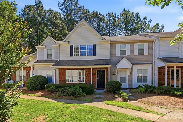 6720 Cypress Tree Lane, Charlotte, NC 28215
