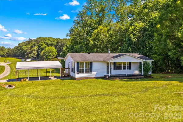 777 Midway Road, Statesville, NC 28625