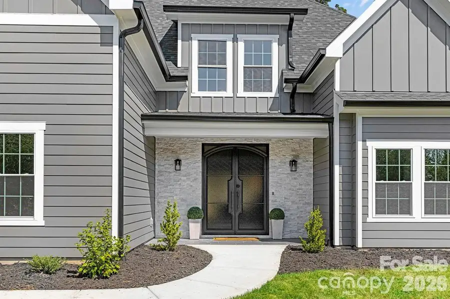 5046 Woodwinds Drive Ne, Hickory, NC 28601 - #2