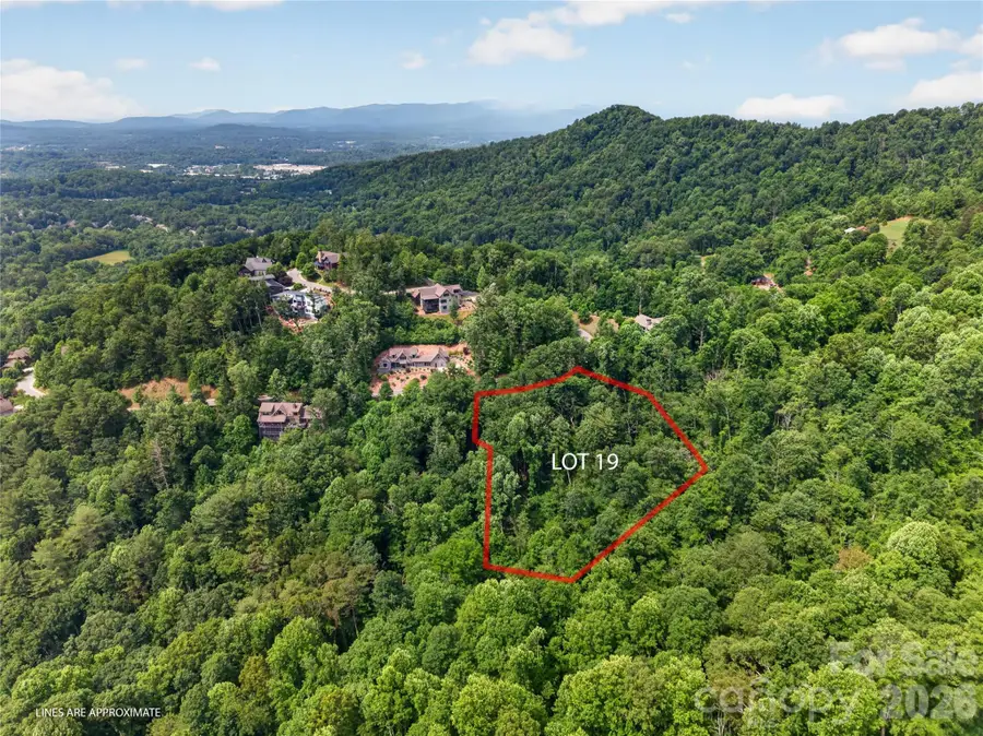85 Boulder Creek Way #19, Asheville, NC 28805 - #3