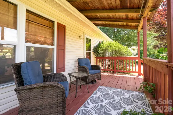 339 Hi Alta Avenue, Asheville, NC 28806