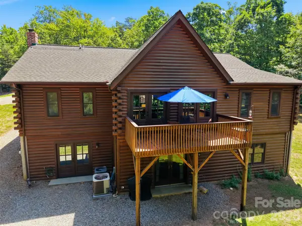 6389 Hwy 64/90 Highway W, Taylorsville, NC 28681