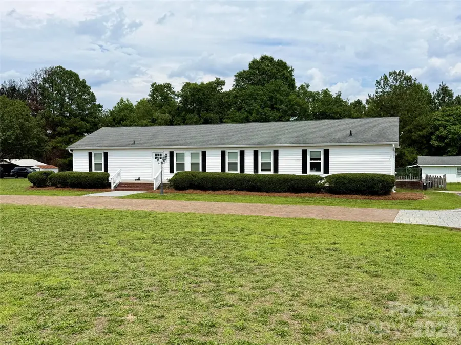288 Farris Road, Clover, SC 29710 - #2
