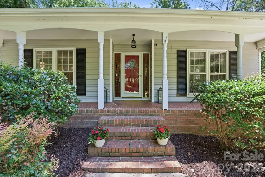 6109 Kingstree Drive, Charlotte, NC 28210 - #3